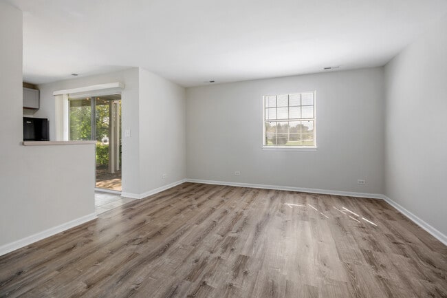 Building Photo - 20 Gant Cir