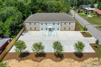 Building Photo - 305 Okaloosa Ave