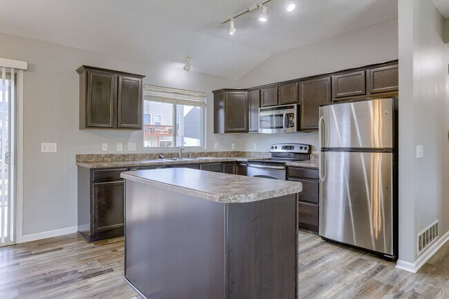 Building Photo - Arbor Gate 3 Bedroom!!