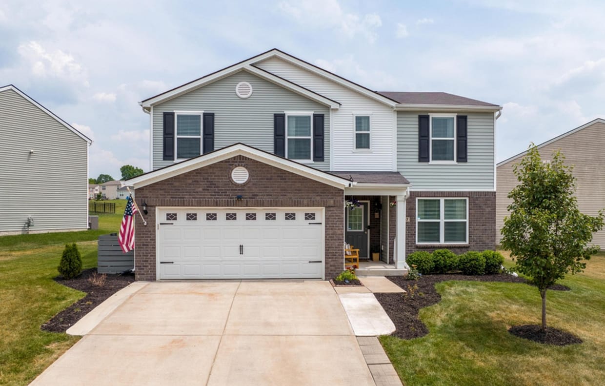 Primary Photo - Beautiful House- Perfect for an Executive ...
