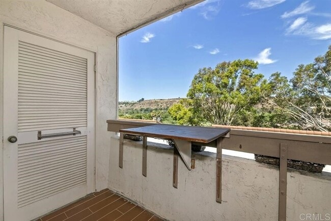 Foto del edificio - 6725 Mission Gorge Rd