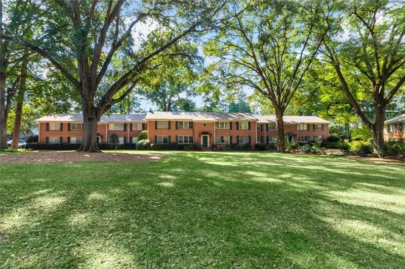 425 Lindbergh Dr NE Unit E3, Atlanta, GA 30305 Condo for Rent in