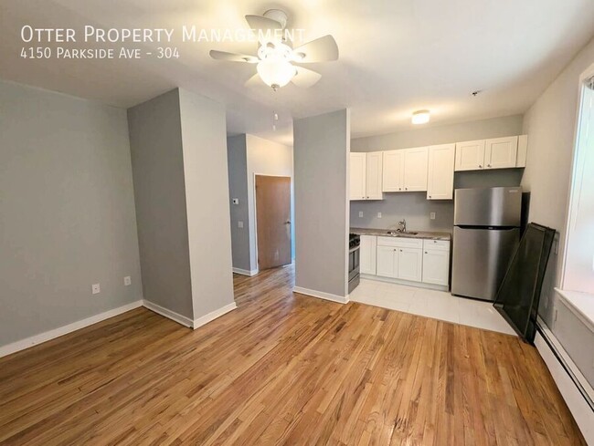 Foto del edificio - Lovely 2BR/1BA in Charming West Philly Apt...