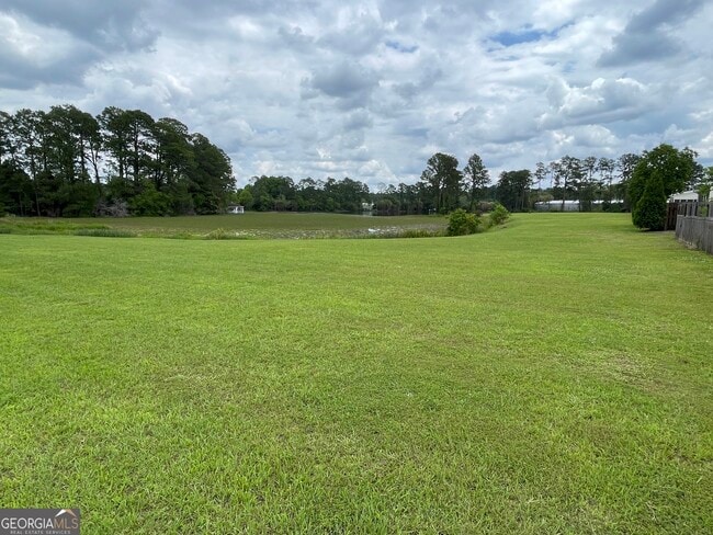 Building Photo - 238 Sunview Dr