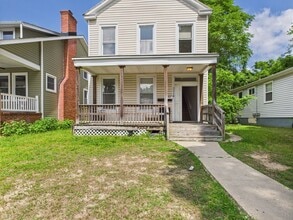 Building Photo - 3414 2nd Ave