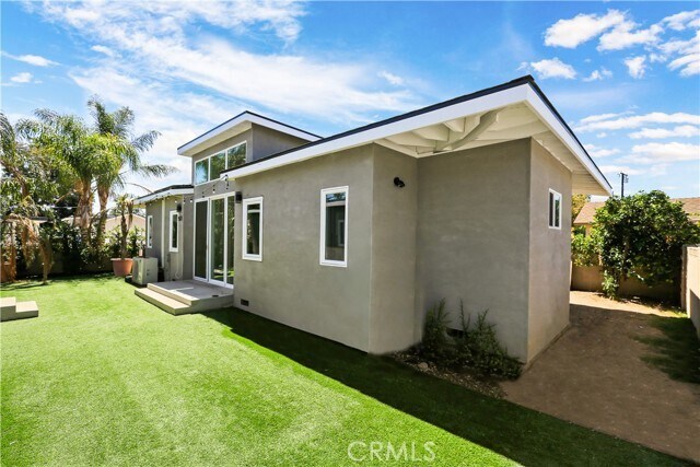 Foto del edificio - 572 N Cambridge St