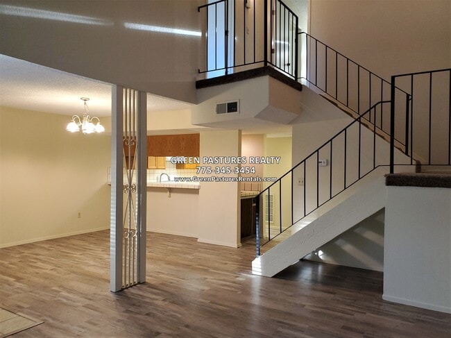 Building Photo - 957 Tyler Way