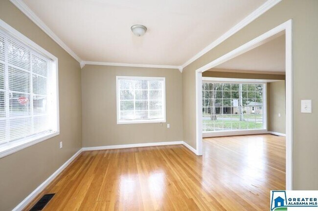 Foto del edificio - 1156 Skyline Dr