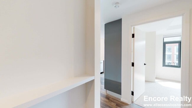 Building Photo - 345 Harrison Ave