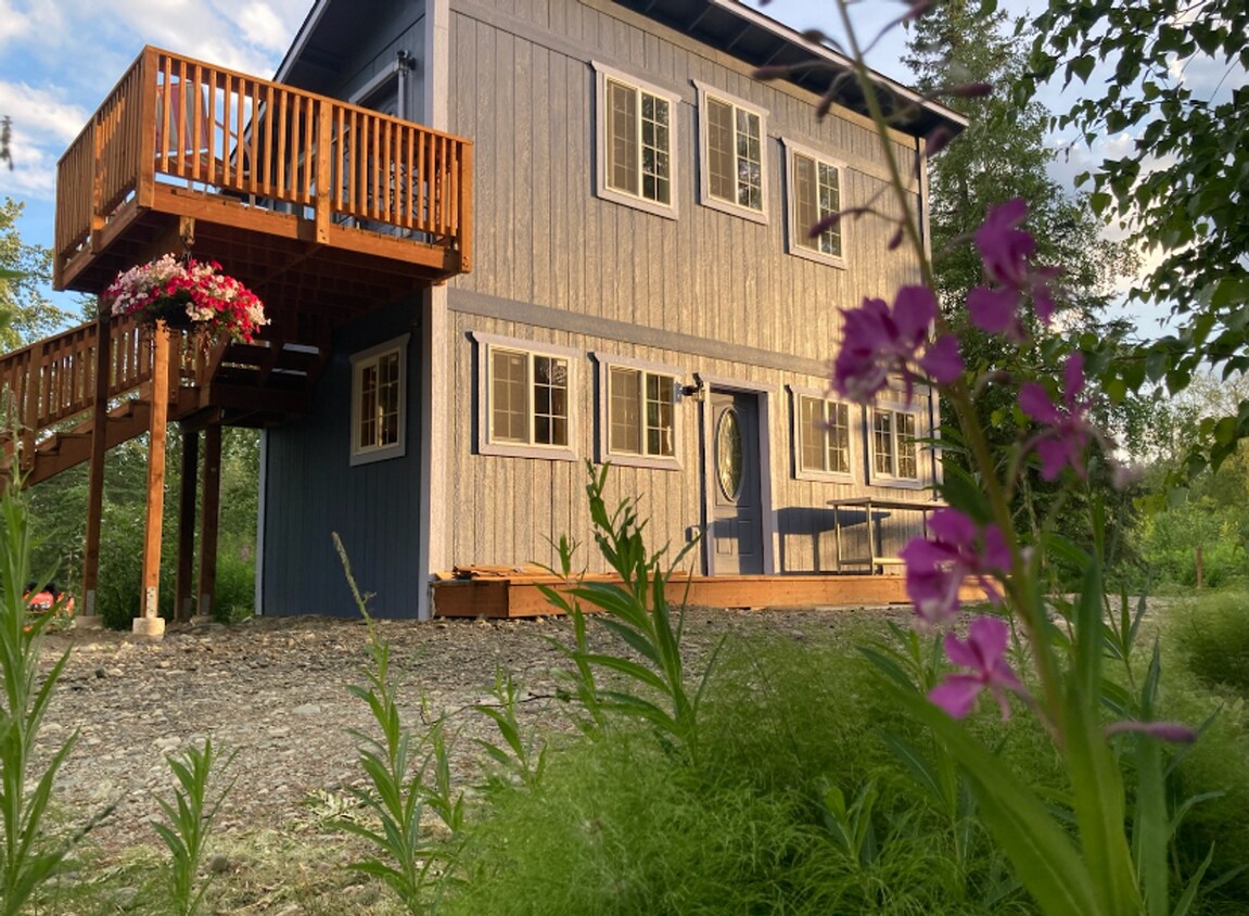 Foto principal - 9670 N Palmer Fishhook Rd