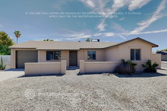 Building Photo - 14201 N 37th Pl