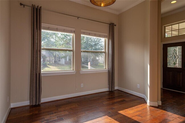 Building Photo - 79 Panterra Way