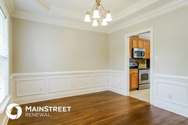 Building Photo - 2010 Wild Iris Dr