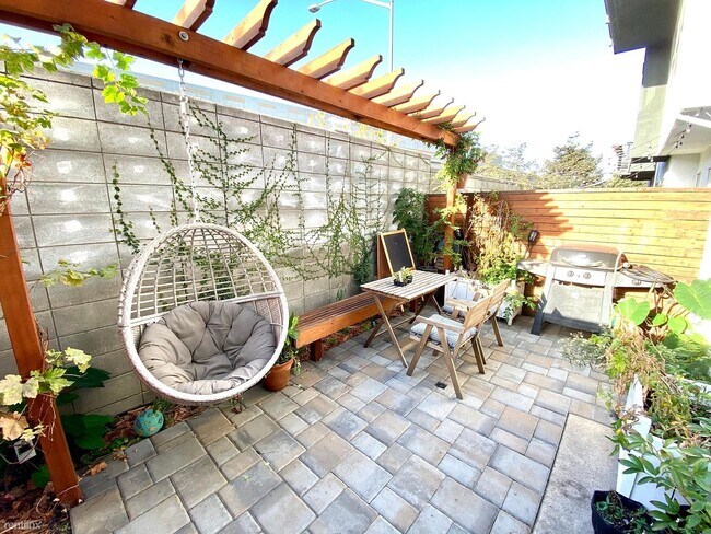 Foto del edificio - 1519 Pullman Way