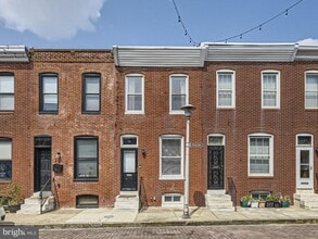 Building Photo - 26 S Curley St