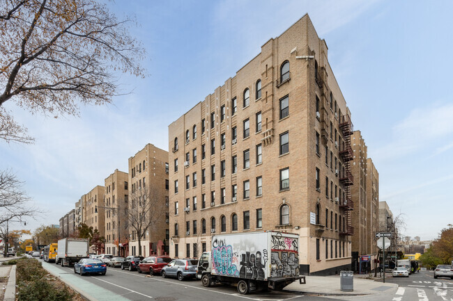 Building Photo - 1235 Grand Concourse