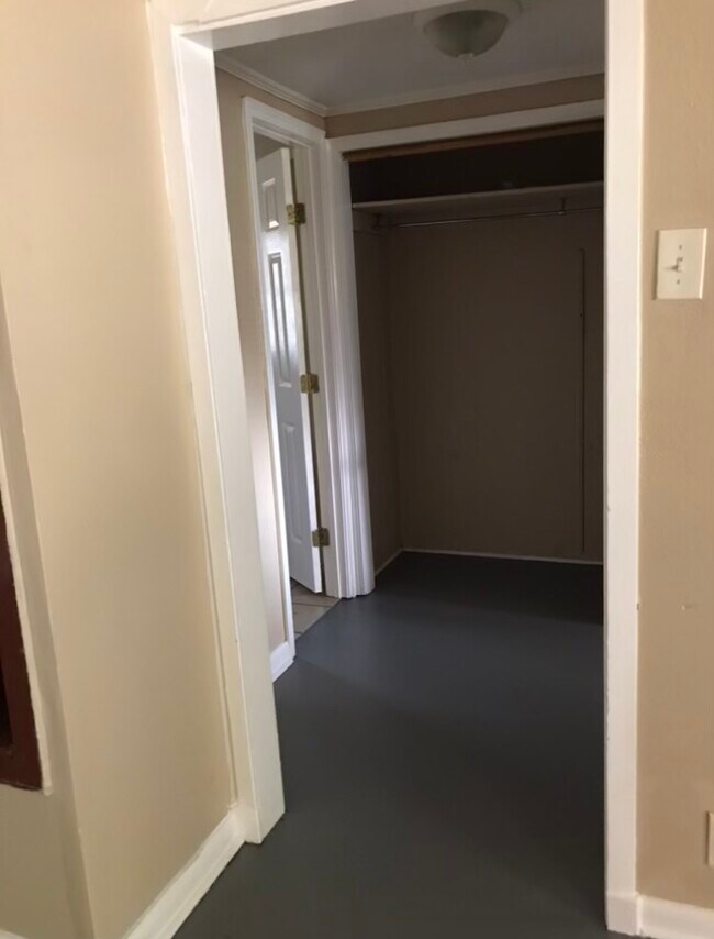 Foto del edificio - 447 Atkinson St