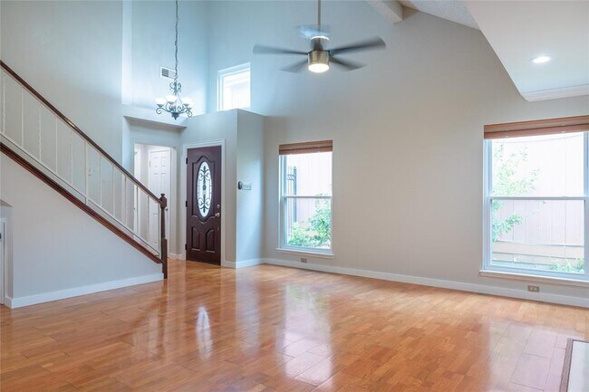 Building Photo - 6223 W Willow Bluff Rd
