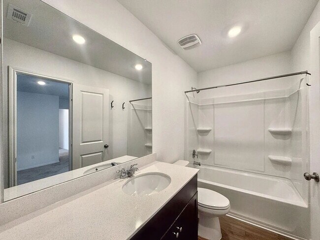 Foto del edificio - Charming 3-Bed Home with 2.5 Baths in Maxwell, TX – Your Cozy Retreat Awaits!