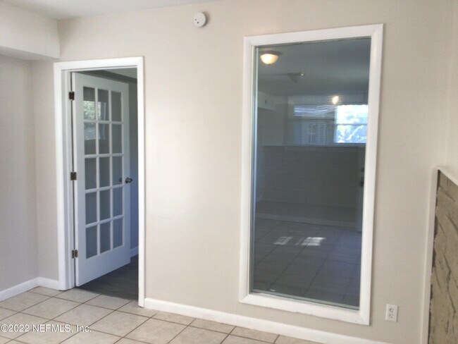 Building Photo - 6930 Cherbourg Ave S