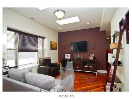 Building Photo - 2 bedroom in Chicago IL 60640