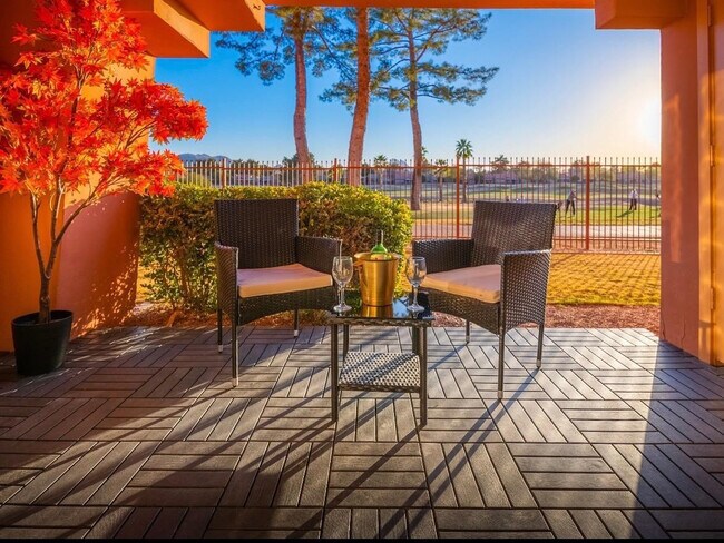 Foto del edificio - 4303 E Cactus Rd