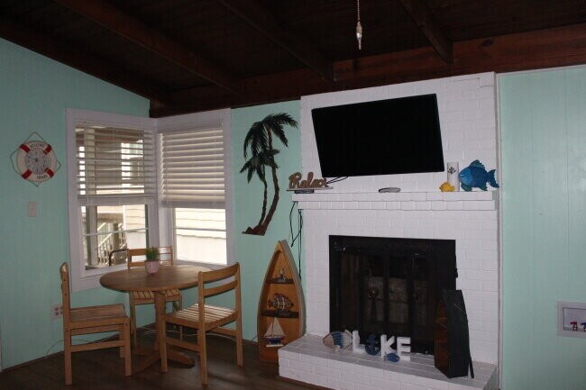 Foto del edificio - 1725 Cuscowilla Ln