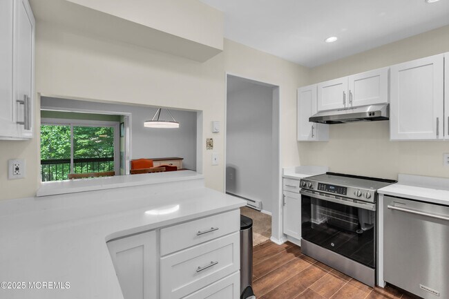 Foto del edificio - 25 Claremont Ct