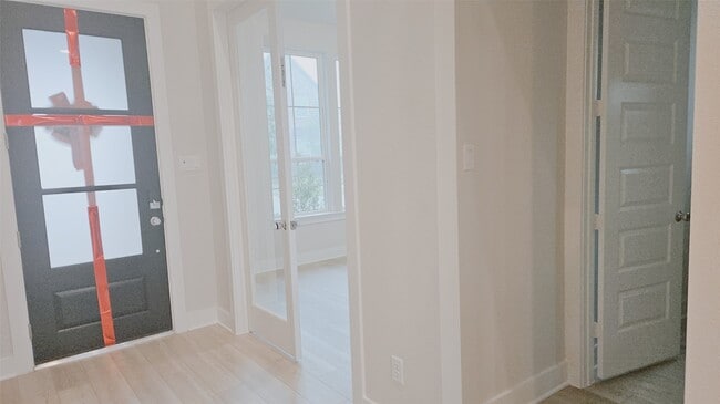 Building Photo - 26018 Maple Bloom Dr