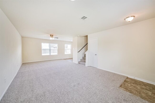 Building Photo - 3231 Thicket Path Way