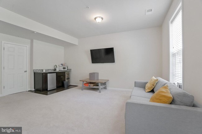 Foto del edificio - 5019 Forest Pines Dr