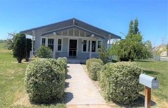 Building Photo - 820 Milner St