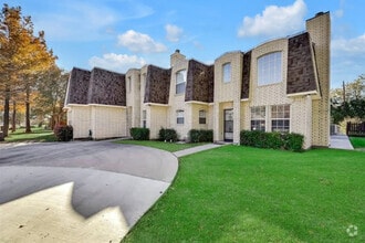 Building Photo - 2921 Allister St