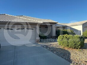 Building Photo - 10828 W Utopia Rd
