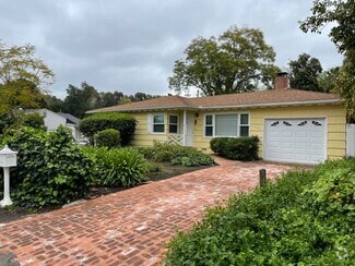 Building Photo - 10507 Don Pico Rd