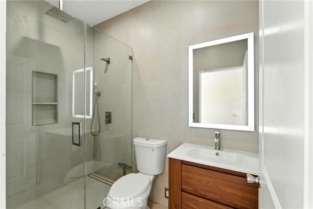 Foto del edificio - 13700 Branford St
