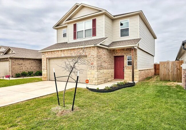 Building Photo - Fully Fenced 3 Bedroom!