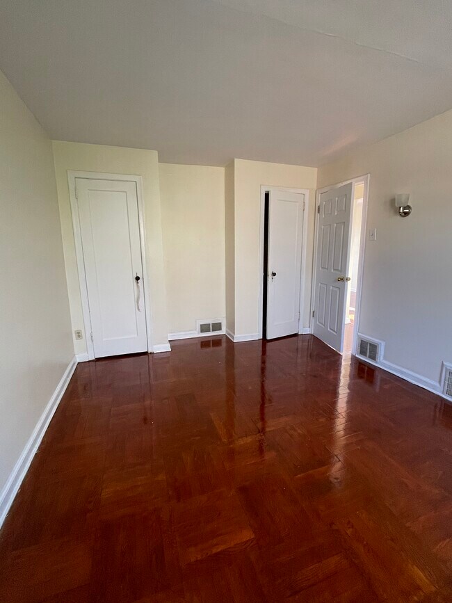 Foto del edificio - 3211 W 2nd St