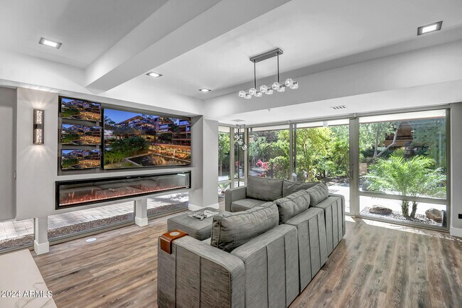 Foto del edificio - 7141 E Rancho Vista Drive Unit 1012