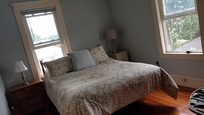 Bedroom 1 - 32 Sheffield Rd