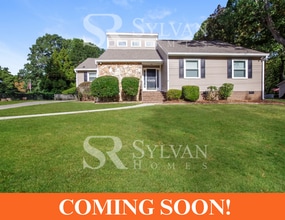 Building Photo - 2828 Rea Rd