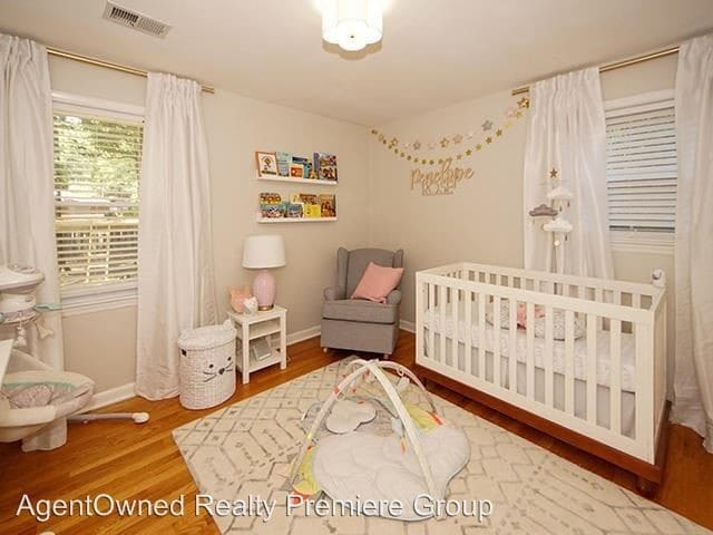 Building Photo - 4 br, 2 bath House - 53 Manchester Road