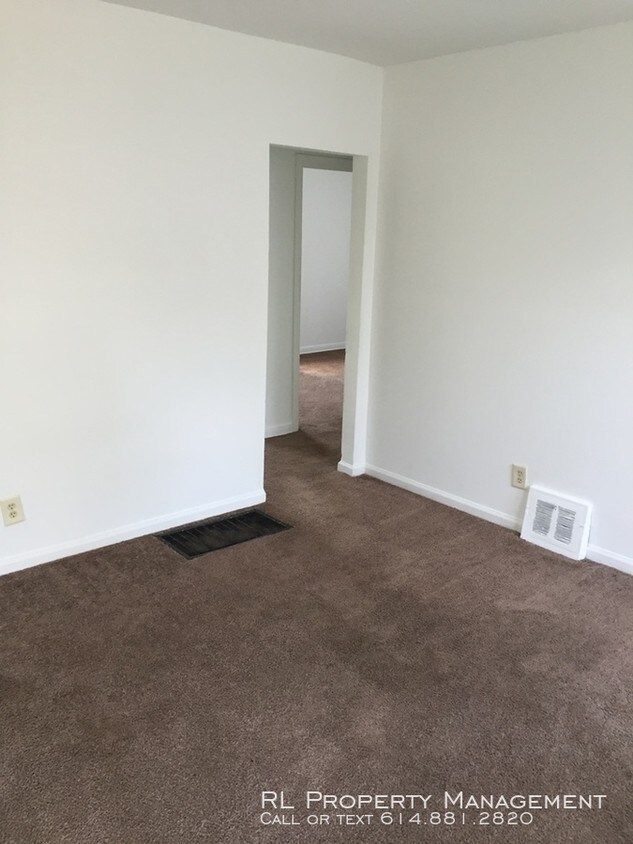 Primary Photo - 2 Bedroom 1 Bath Ranch With Basement