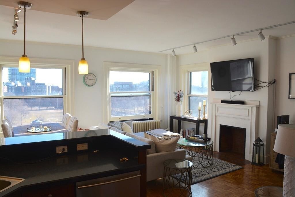Foto principal - 46-47 Beacon St