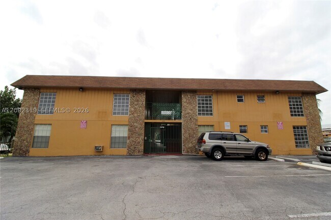 Foto del edificio - 2290 NW N River Dr