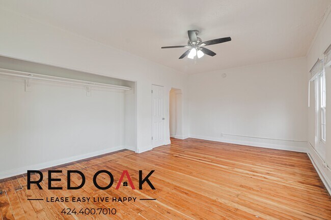 Foto del edificio - 921 S Bonnie Brae St