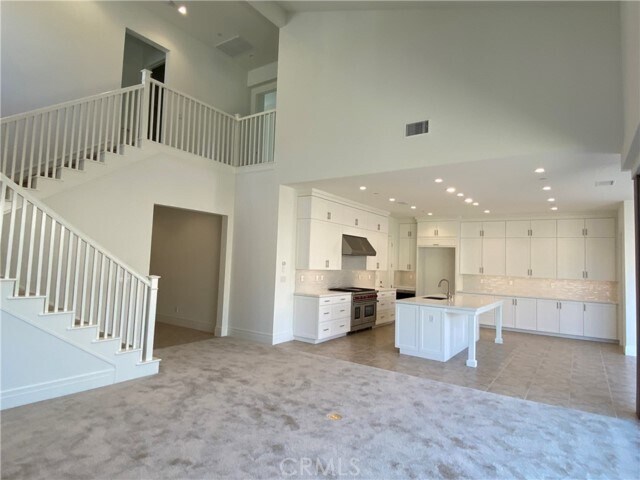 Building Photo - 103 Green Rdg