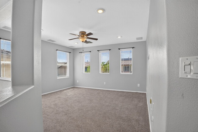 Foto del edificio - 10648 Bandera Mountain Ln