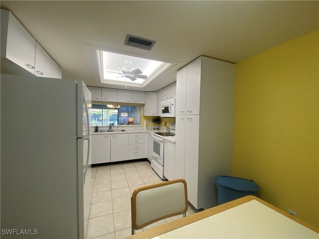 Foto del edificio - 12601 Kelly Sands Way