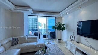 Building Photo - 1830 S Ocean Dr